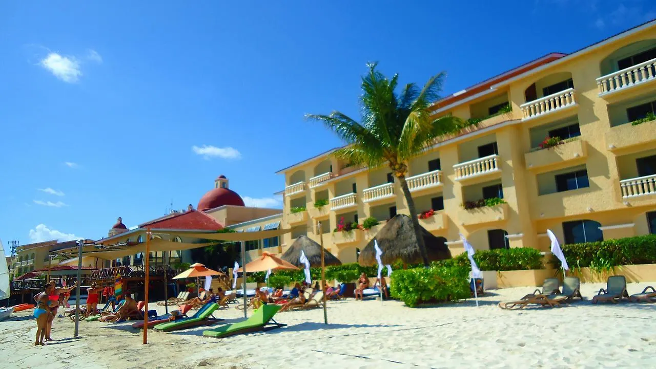 Tropical Apartment Cancun