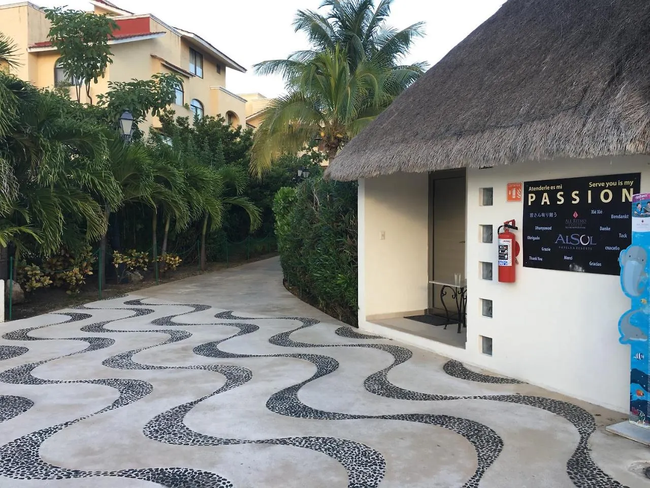 Tropical Apartment Cancun