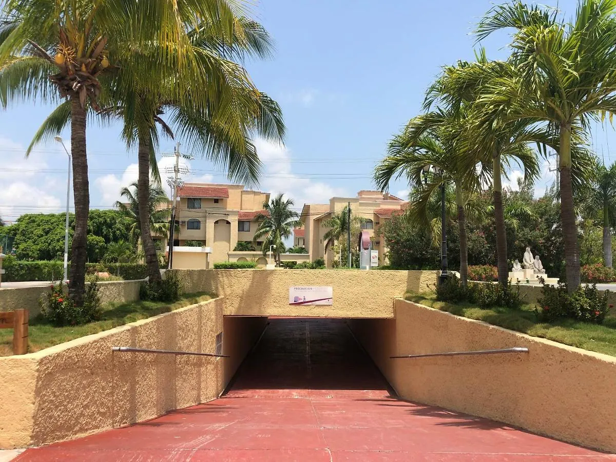 Tropical Apartment Cancun