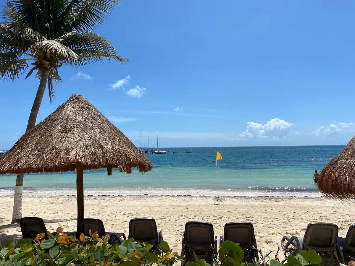 Tropical Apartment Cancún