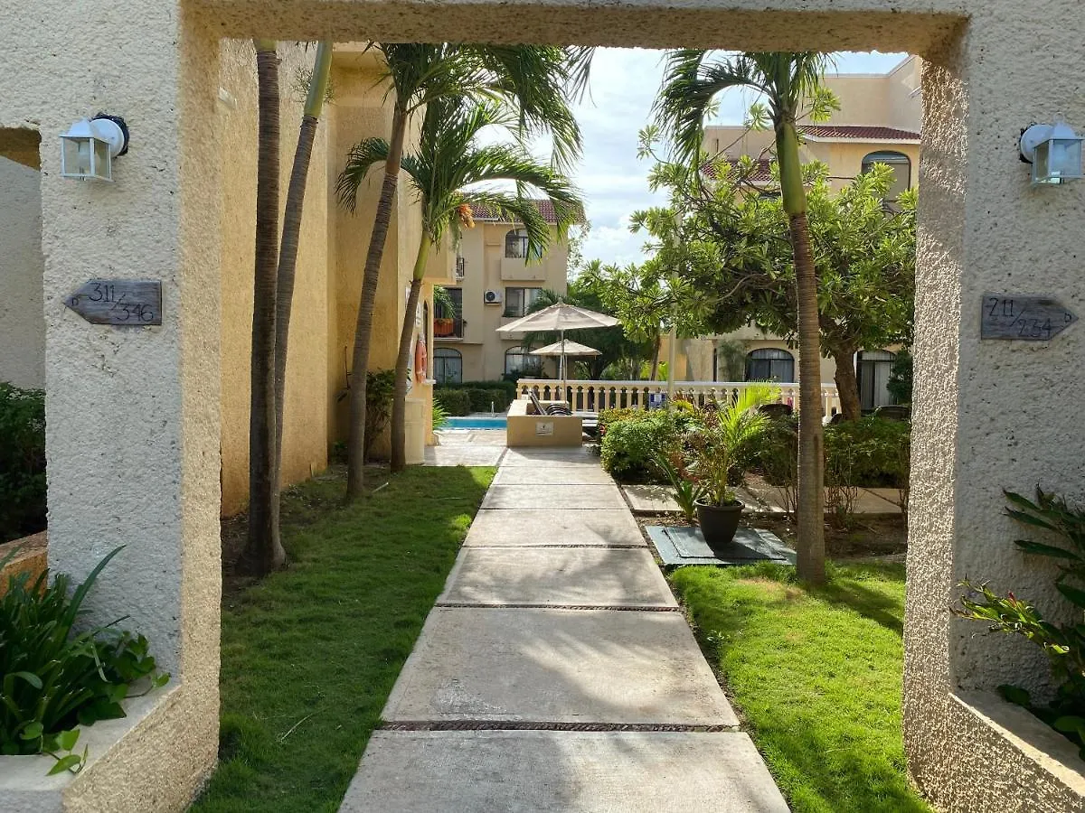 Tropical Apartment 칸쿤