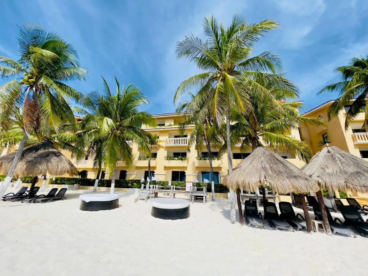 Tropical Apartment Cancún