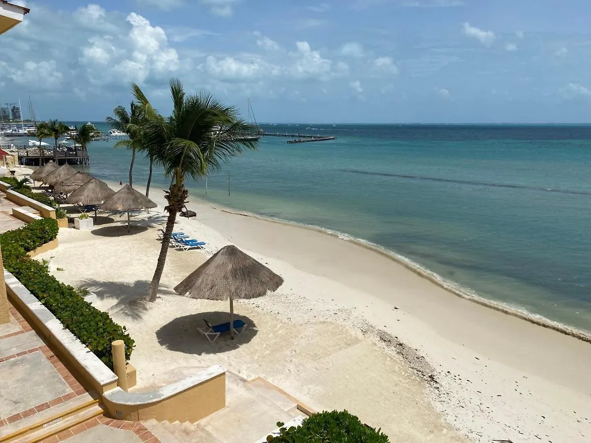 Tropical Apartment Cancún 0*,