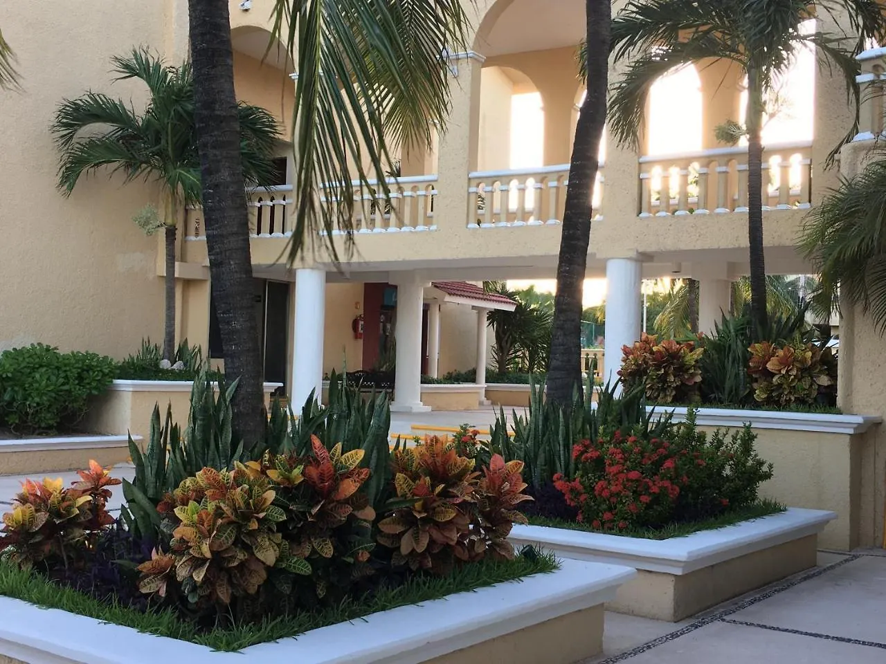 Tropical Apartment Cancún