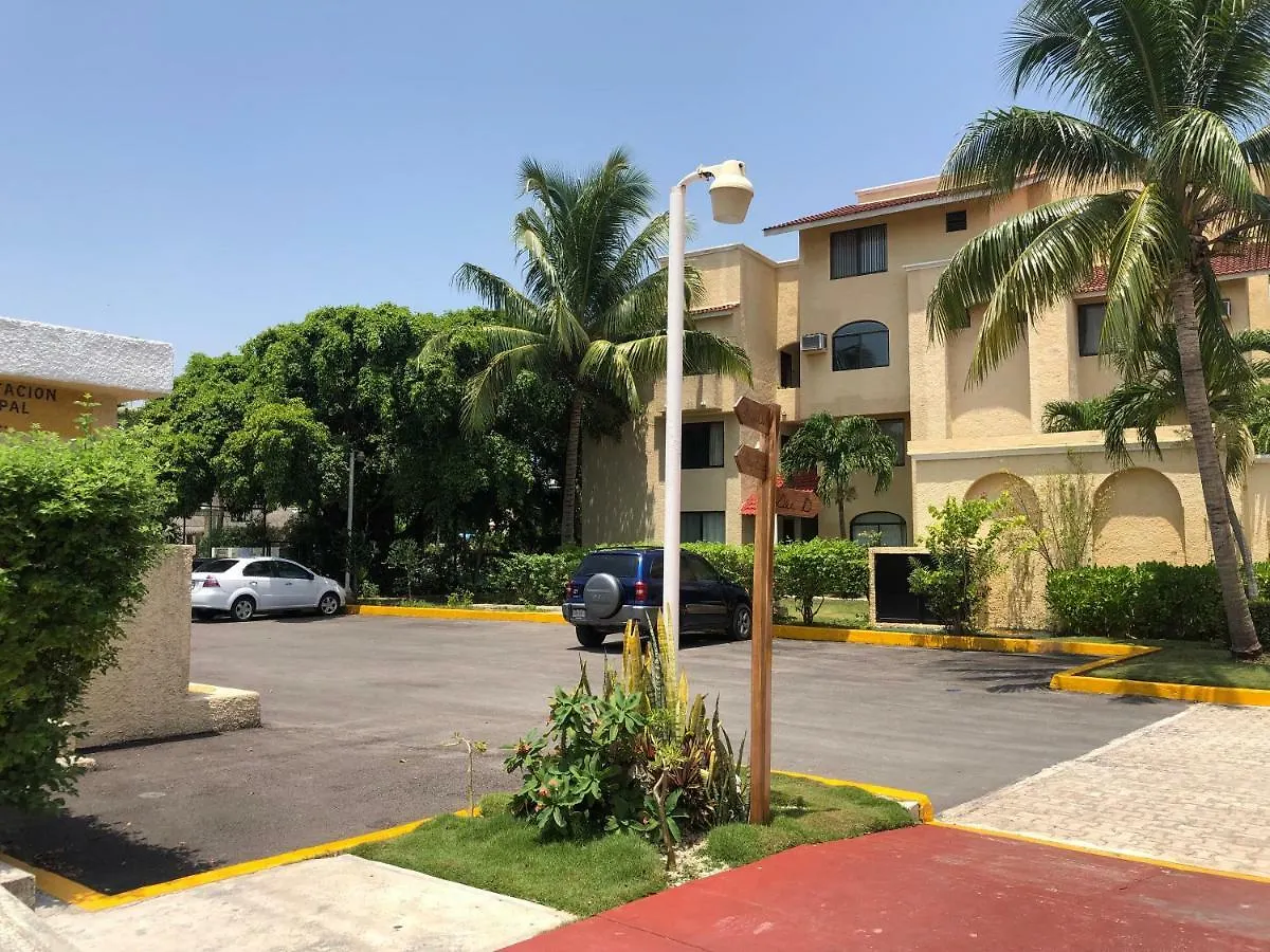 Tropical Apartment Cancún