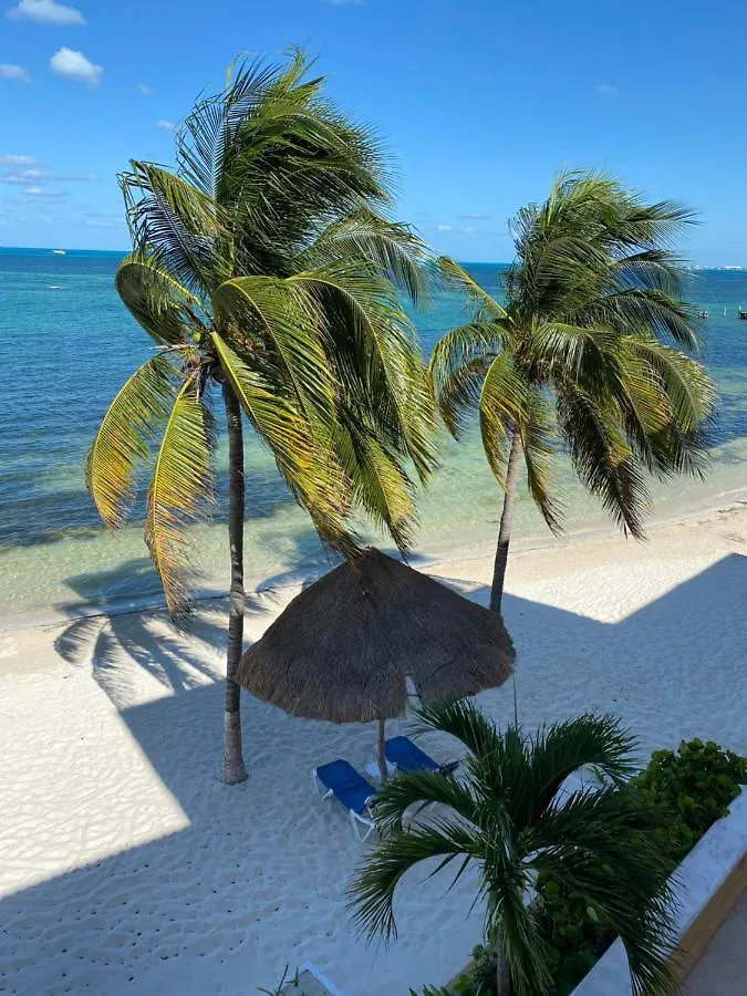 Tropical Apartment Cancún